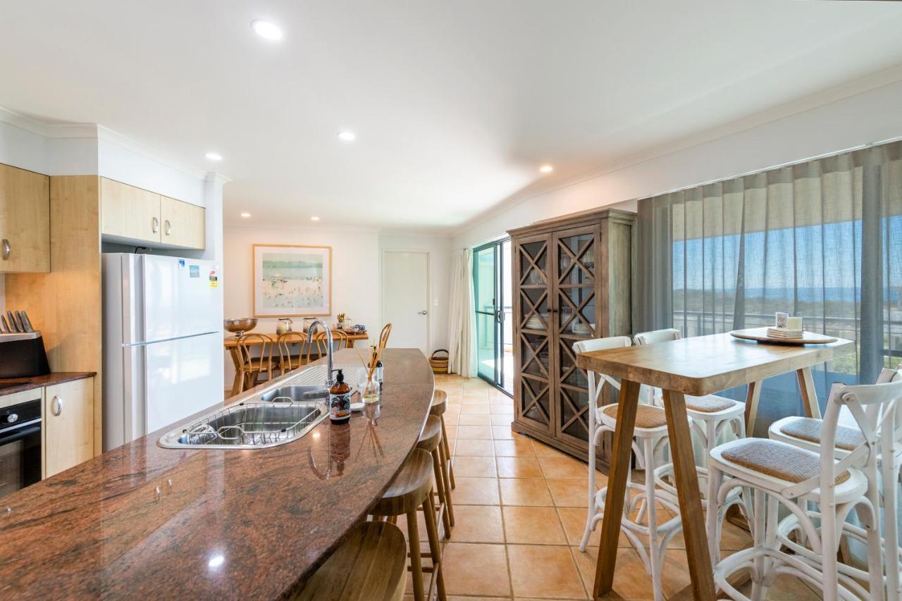 The Cove Yamba Aparthotel Exterior photo
