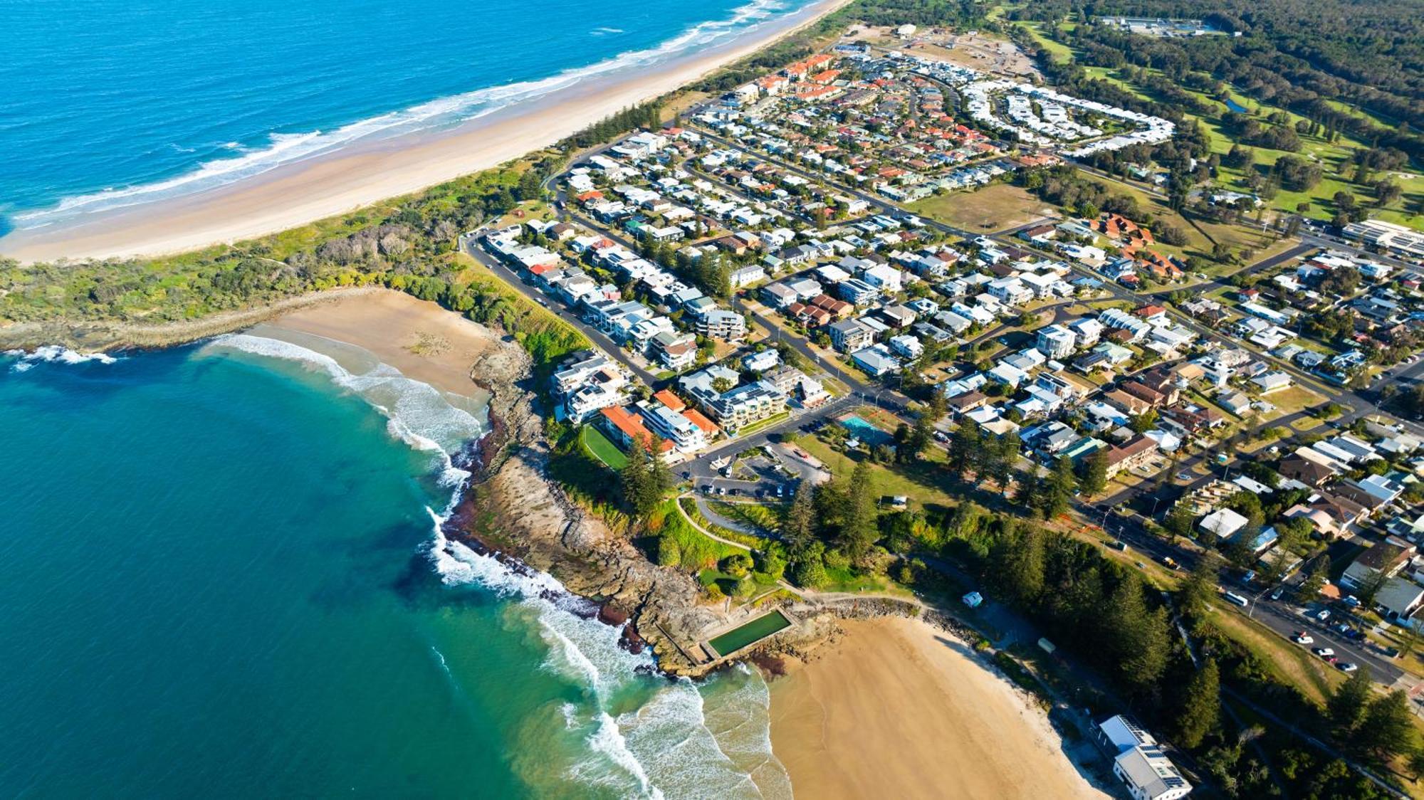 The Cove Yamba Aparthotel Exterior photo